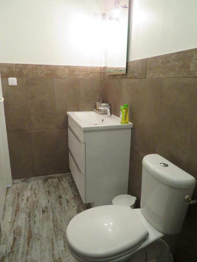 Maison 4 Etoiles Et Studio 3 Etoiles Independants Avec Piscine ลีล-ซูร์-ลา-ซอร์ก ภายนอก รูปภาพ